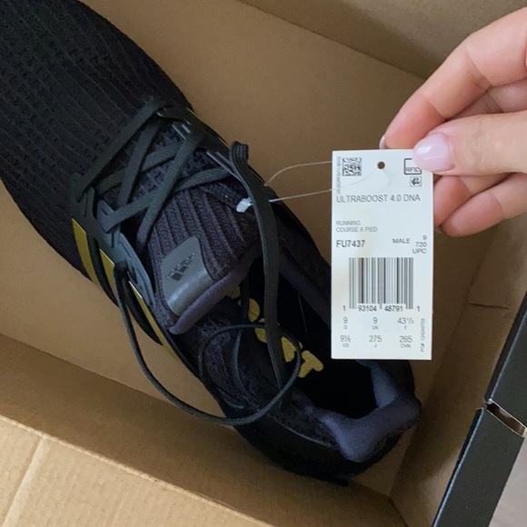 Adidas Ultraboost 4.0 Men’s 9.5 main image 5